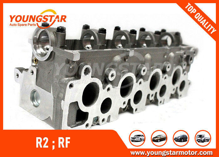Głowica cylindra silnika Mazda 323 626 B2200 R2 / RF R263-10-100J;  R263-10-100H