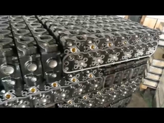 Nissan UD Truck Diesel FE6 12V żeliwna głowica cylindra