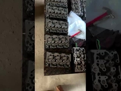 Głowica cylindrów samochodu z żeliwnym silnikiem wysokoprężnym do Kubota D1703B i D1703A 1644403047 16444-03047